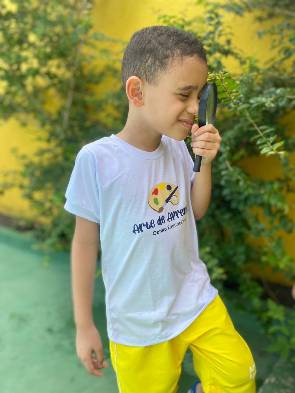 As atividades na horta são projetadas para ser interativas e educativas. As atividades na horta são projetadas para ser interativas e educativas.